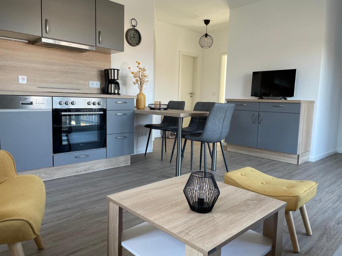 Apartment Moderne Mit Balkon Inmitten Der Lausitz
